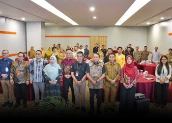 DISKUSI bertajuk “Sinergi dan Refleksi: Membangun Kalimantan Barat yang Berkeadilan melalui Implementasi HAM” di Harris Hotel Pontianak pada akhir Maret, mempertemukan pemerintah daerah, lembaga negara, organisasi sipil, hingga mahasiswa. (foto fornews.co/komnasham)
