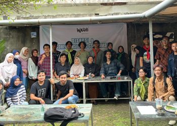 Diskusi dan Konferensi Pers Percepatan Transisi Energi Berkeadilan di Sumsel, yang diinisiasi bersama organisasi masyarakat sipil di Pance Hub, Palembang, Jumat (8/5/2026). (fornews.co/foto: ist)