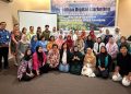 Peserta dan narasumber usai pelatihan Digital Marketing untuk Meningkatkan Pemasaran Produk yang digagas Yayasan Mitra Hijau, di Hotel The Zuri Palembang, Kamis (7/5/2026). (fornews.co/foto: ist)