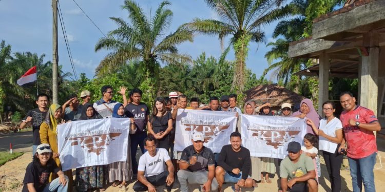 Koalisi Masyarakat Sipil Anti Mafia Tanah Sumsel mengecam Polres Muba, terkait penangkapan dan penetapan tersangka empat petani Desa Sidomulyo, Kecamatan Tungkal Jaya, Muba, pada 9 Juni 2026 lalu. (fornews.co/foto: ist)
