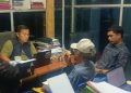 Kuasa Hukum Muhamad Victor, dari Kantor Hukum Feri Apriansyah & Rekan, saat mendampingi saksi bertemu penyidik Krimum Subdit Kamneg Polda Sumsel. (fornews.co/foto: ist)