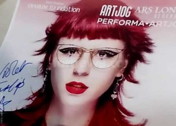 POSTER performa ARTJOG 2026 bergambar wajah Violet Indigo.