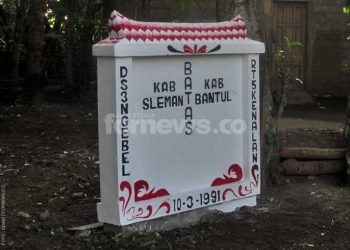 PENANDA batas wilayah di kawasan tersebut telah berdiri sejak 10 Maret 1991. (foto fornews.co/adam)