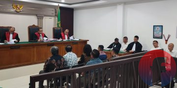 Sidang kasus dugaan korupsi distribusi semen SMBR di PN Palembang Kelas 1A Khusus, Kamis (17/9/2026). JPU Kejati Sumsel menghadirkan enam saksi. (fornews.co/foto: Sidratul Muntaha)