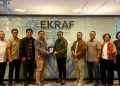 Menekraf, Teuku Riefky Harsya bersama Ketua Umum AMSI, Wahyu Dhyatmika dan jajaran pengurus AMSI usai menerima audiensi di Autograph Tower, Jakarta, Senin (21/9/2026) kemarin. (fornews.co/ist)