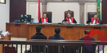 Tiga saksi dihadirkan JPU Kejati Sumsel pada sidang dugaan korupsi distribusi semen SMBR di PN Palembang Kelas 1A Khusus, Kamis (24/9/2026). (fornews.co/foto: Sidratul Muntaha)
