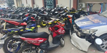 Hasil patroli KRYD pada Sabtu dan Minggu malam kemarin, Polrestabes Palembang mengangkut 107 sepeda motor dengan knalpot brong.(fornews.co/ist)