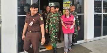 Kejari Lubuklinggau langsung menahan
Kepala BKPSDM Muratara, Lukman, ke Lapas Kelas IIA Lubuklinggau, usai Kejari Lubuklinggau melakukan Tahap II, Rabu (30/9/2026). (fornews.co/ist)