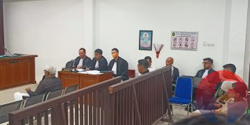 Salah satu saksi ahli saat memberi kesaksian pada sidang korupsi semen SMBR di PN Kelas 1A Khusus Palembang, Kamis (28/10/2026). (fornews.co/foto: Sidratul Muntaha)