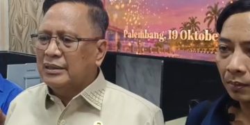 Komisioner Kompolnas RI, Dr Supardi Hamid, saat memberi keterangan kepada awak media di Polda Sumsel, Palembang, Senin (19/10/2026). (fornews.co/tangkap layar)